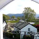 Riverside Escape B&B